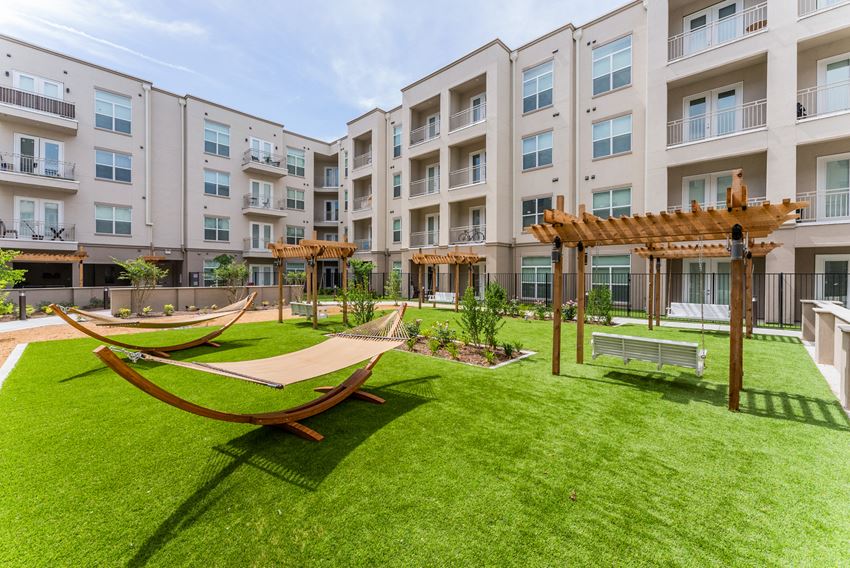 The Residences At 3000 Bardin Apartments, 3000 Bardin Road, Grand